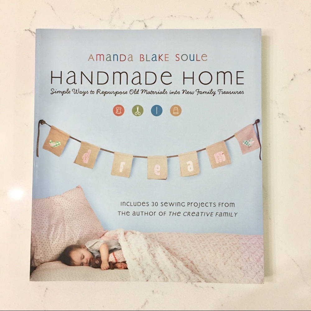 HANDMADE HOME book• Amanda Blake Soule